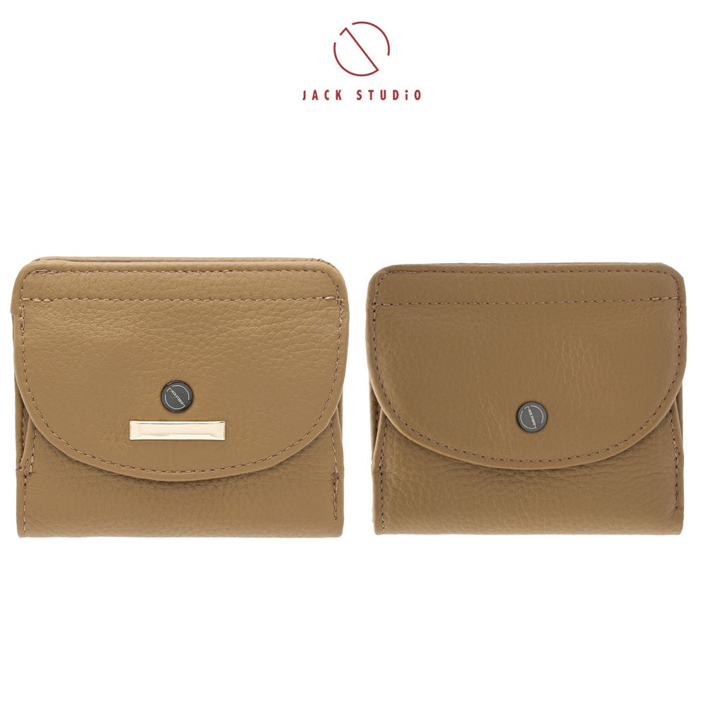 Small Leather Wallet β Artemis Collection