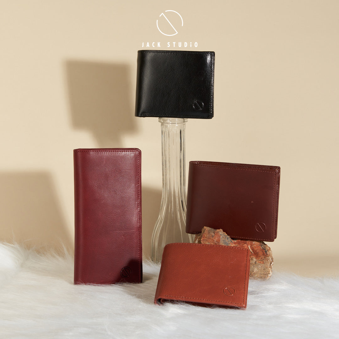 Jack Studio Vegetable Tanned Cow Leather Magnetic Closure Bifold Men’s Wallet with Money Clip - JWC 30861 - Jack Studio Marketing Sdn Bhd