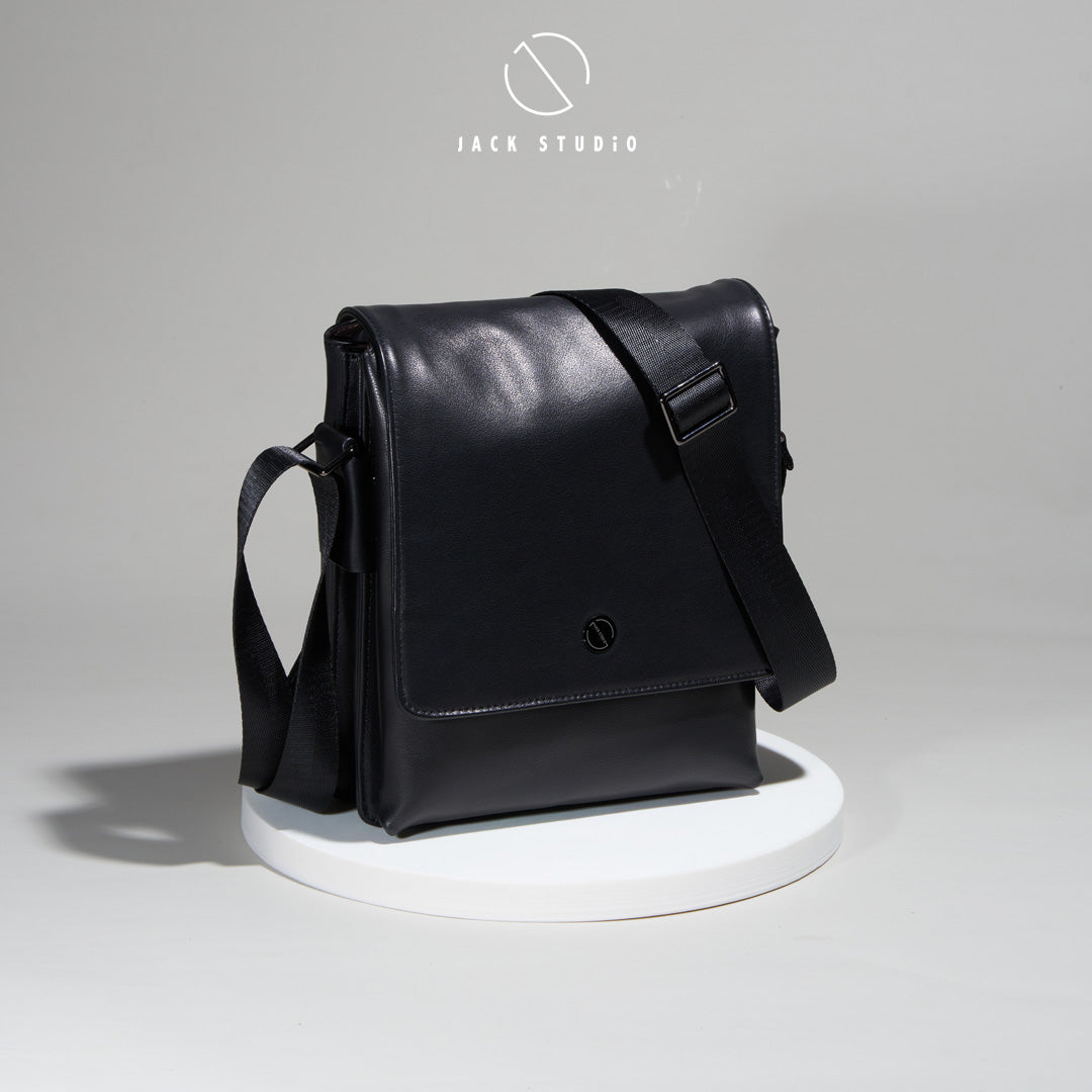 Jack Studio Genuine Cow Leather Bussiness Casual Sling Crossbody Bag - BAB 30815 - Jack Studio Marketing Sdn Bhd