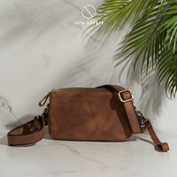 Jack Studio Full Grain Crazy Horse Leather Sling Crossbody Clutch Bag Man - BAC 30833 thumbnail